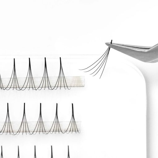 5d pre made fans lashes