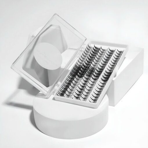9d strip wispy lashes