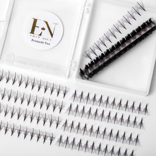 9d strip wispy lashes