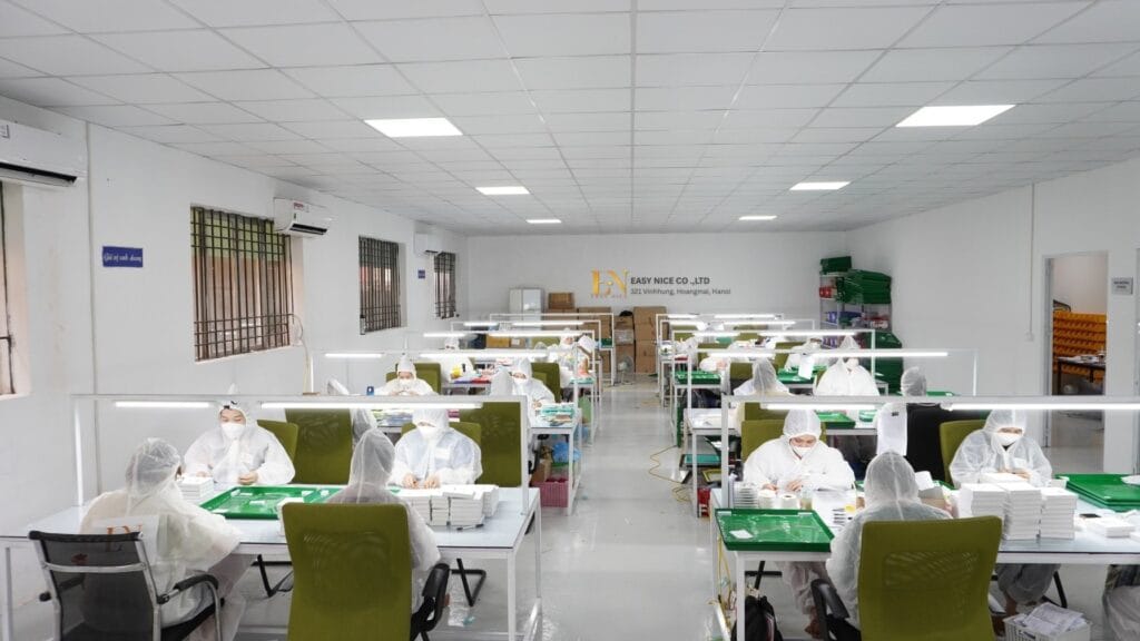 factory easynicelashes promade fans