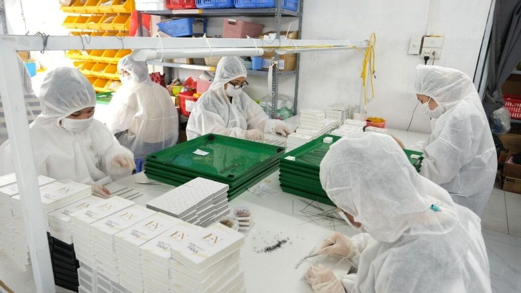 vietnam eyelash factory easynicelashes