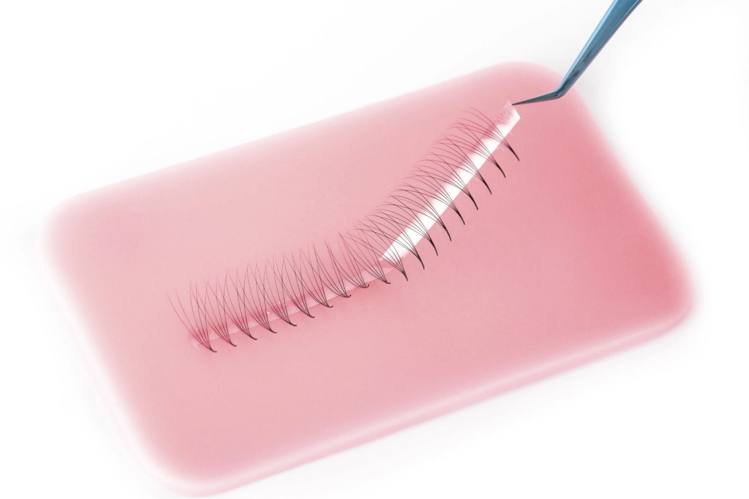 wholesale lash vendor and retailer easy nice lashes
