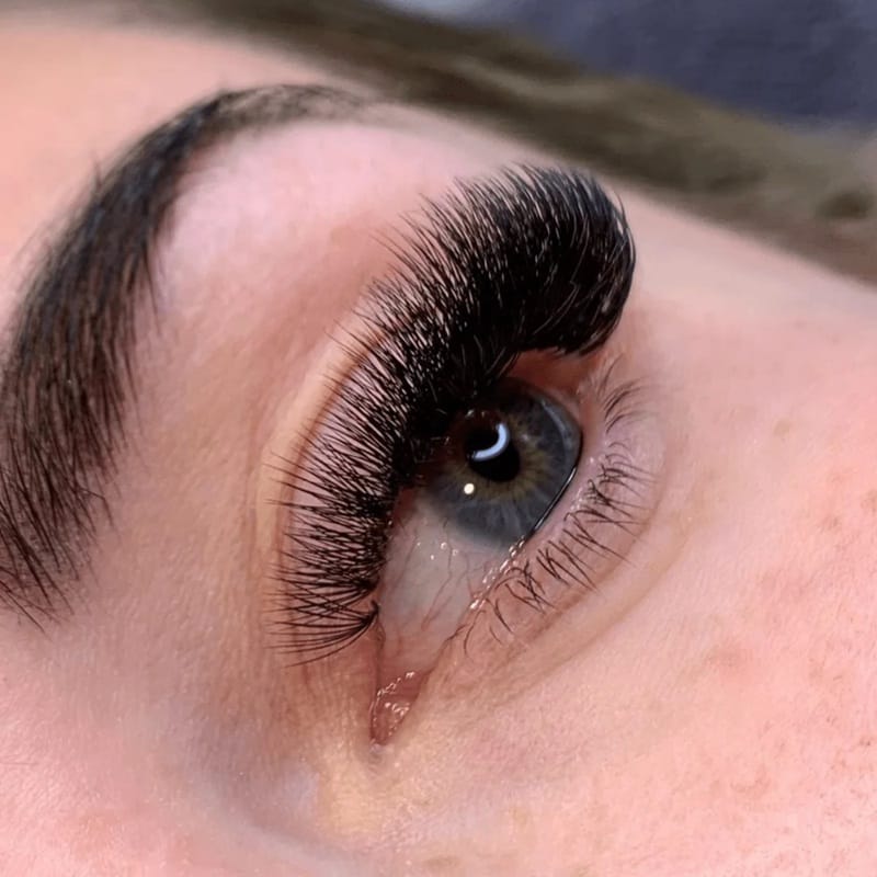 narrow lash fans set
