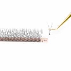 yy lash from easynice