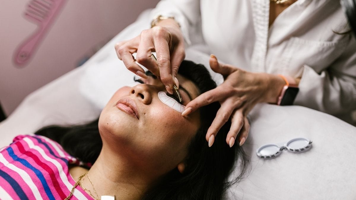 promade fans for eyelash extensions