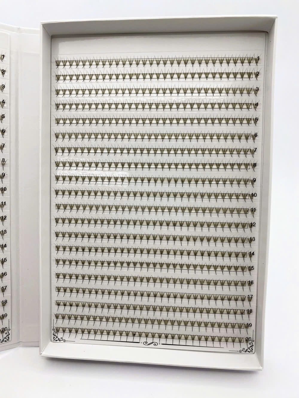 xxl tray of promade lash fans